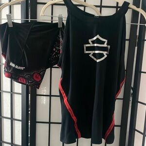 Harley Davidson halter top size small. Plus Hair Glove